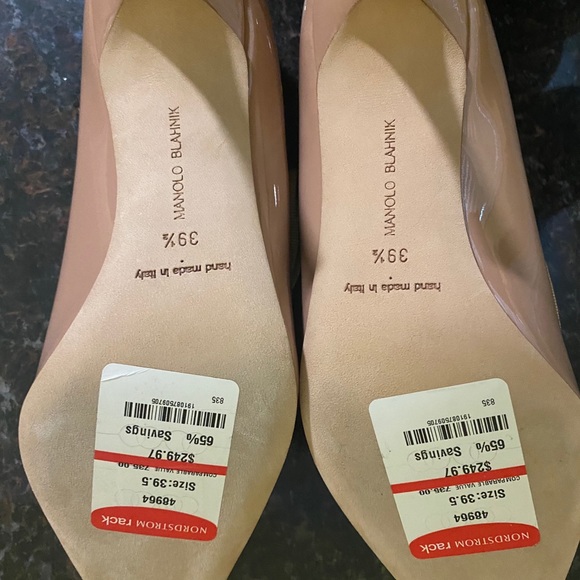 Women’s Mary Jane heels - Picture 4 of 5